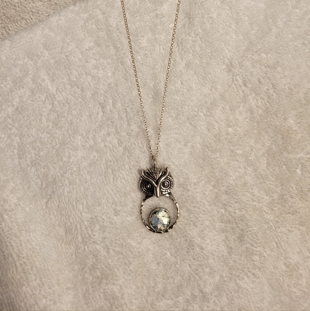 Silver Owl Pendant Necklace With Roman Glass